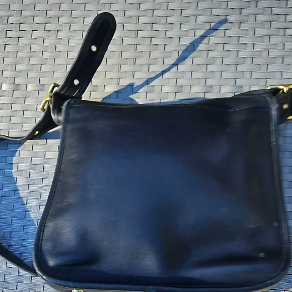 Vintage Coach Stewardess Midnight Black Leather Shoulder Bag - Picture 16 of 17